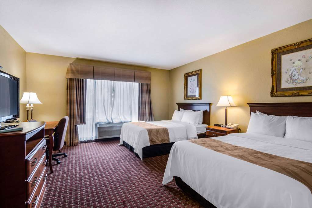 Quality Inn & Suites Carthage Chambre photo